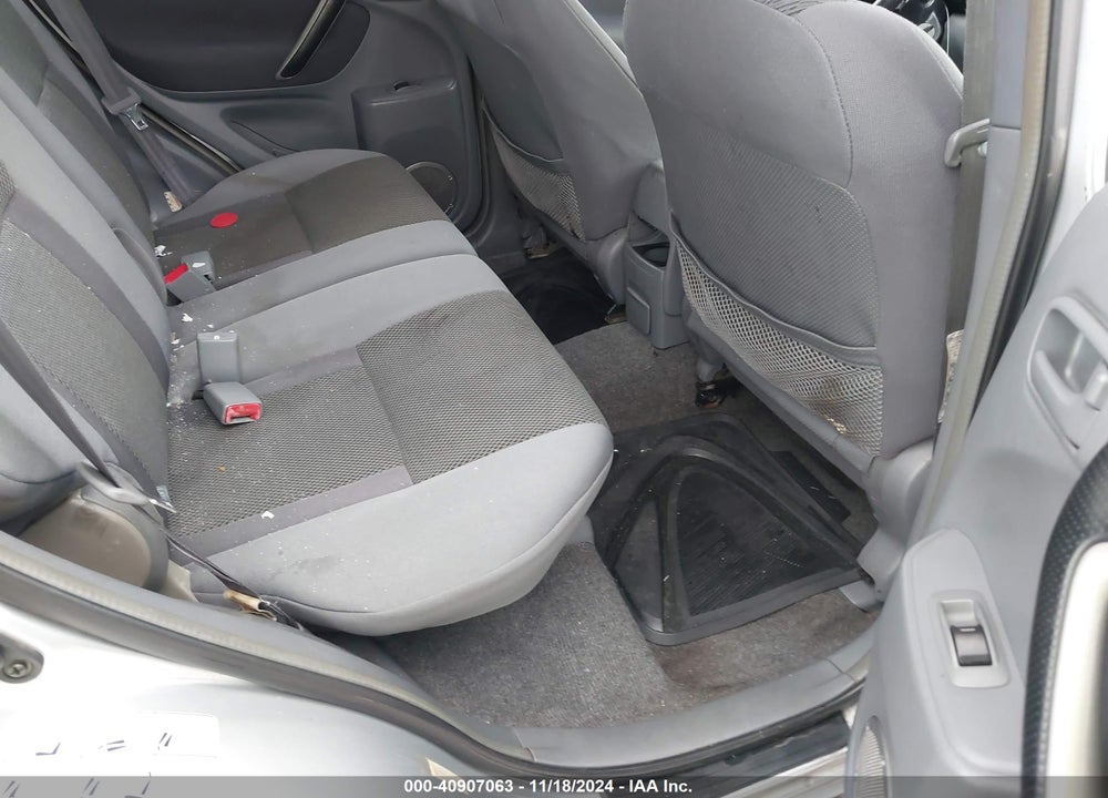 2003 TOYOTA RAV4 VIN: JTEHH20V136071854