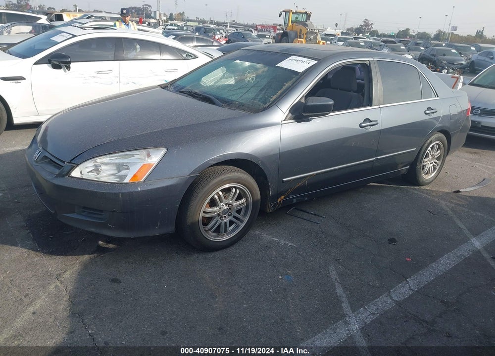 2006 HONDA ACCORD 2.4 EX VIN: JHMCM56726C010182