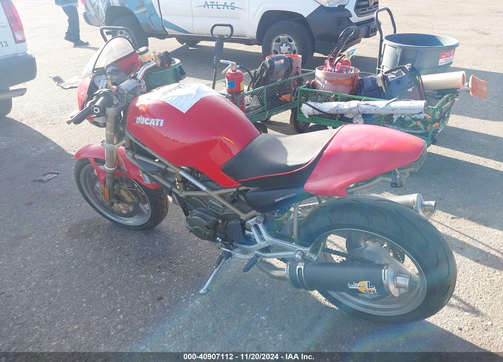 1999 DUCATI M900 VIN: ZDM1RC4N3XB018612