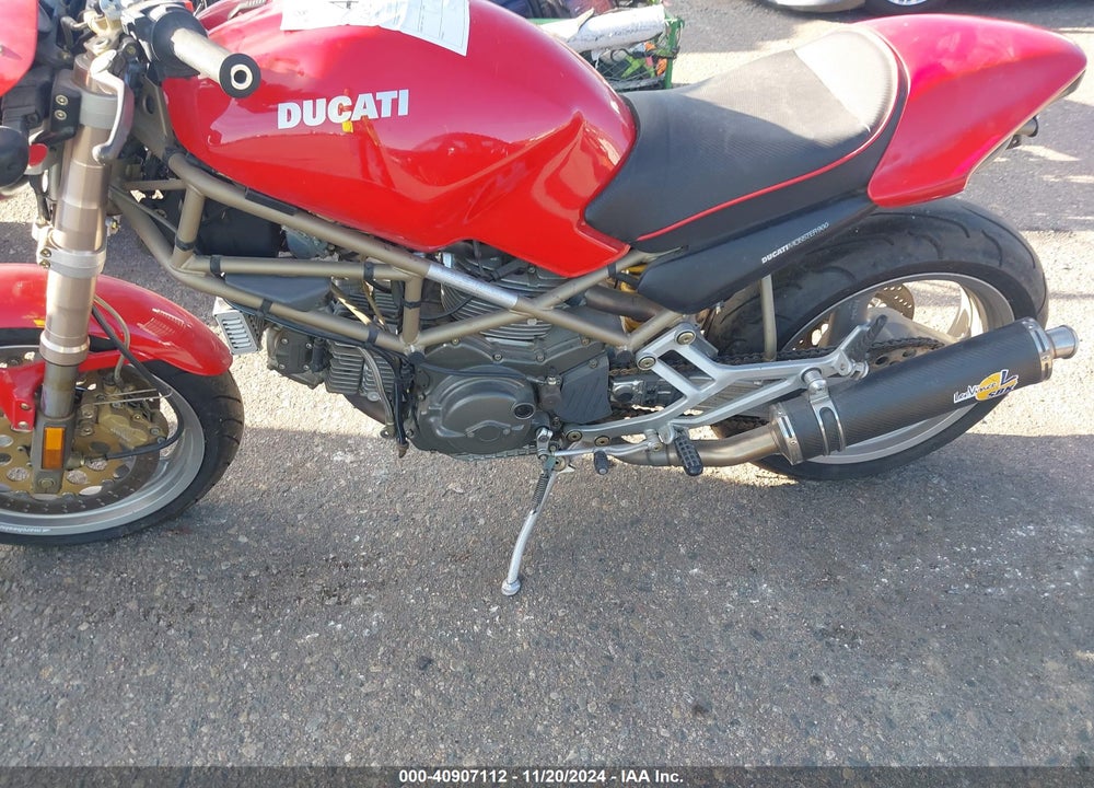 1999 DUCATI M900 VIN: ZDM1RC4N3XB018612