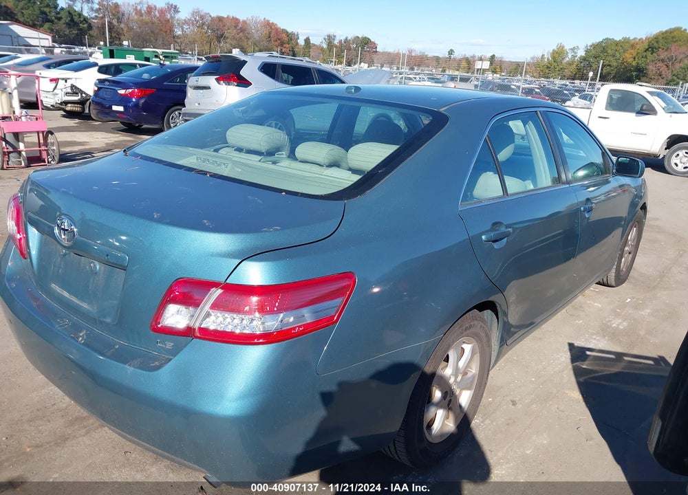 2011 TOYOTA CAMRY LE VIN: 4T1BF3EK8BU668459