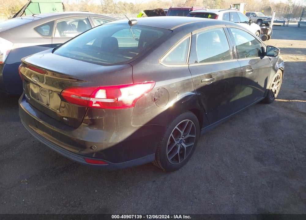 2017 FORD FOCUS SEL VIN: 1FADP3H22HL331408