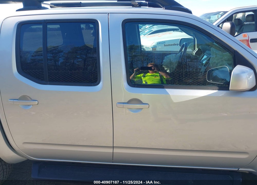 2011 NISSAN FRONTIER PRO-4X VIN: 1N6AD0EV5BC435561