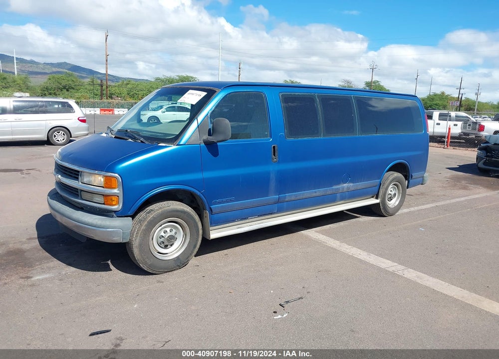 2001 CHEVROLET EXPRESS VIN: 1GAHG39R811168717