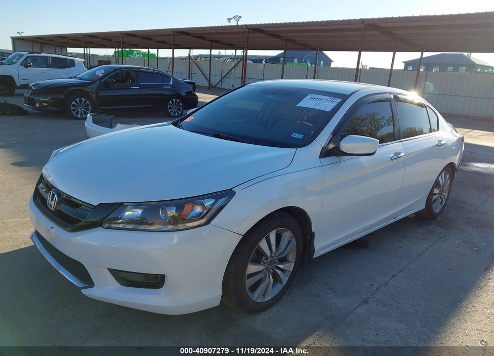 2013 HONDA ACCORD LX VIN: 1HGCR2F36DA084083