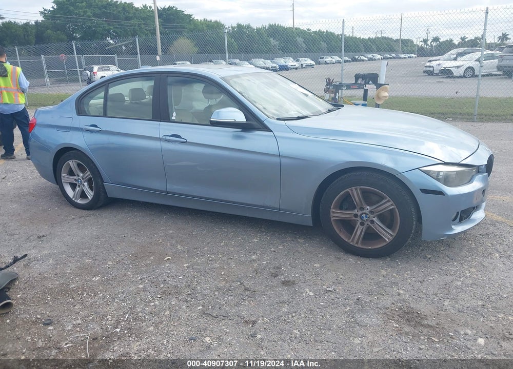2013 BMW 328I VIN: WBA3C1C53DF442563