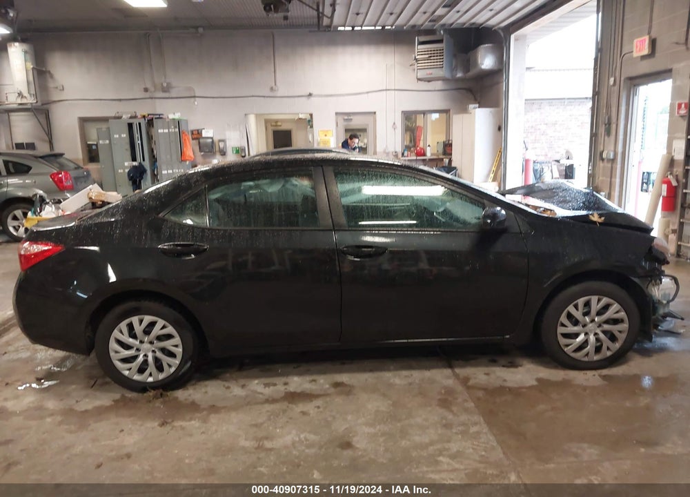 2019 TOYOTA COROLLA LE VIN: 5YFBURHE1KP936445
