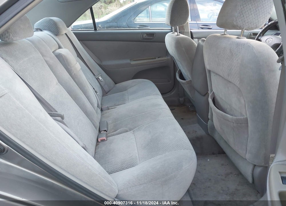 2004 TOYOTA CAMRY LE VIN: 4T1BE32K94U882208