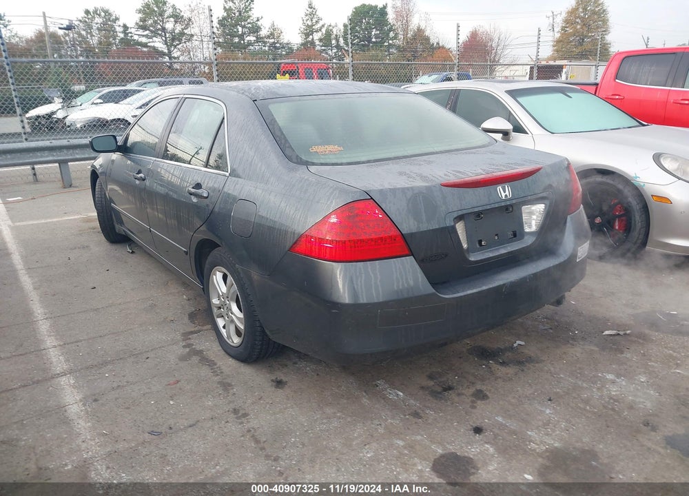 2007 HONDA ACCORD VIN: JHMCM56347C015625