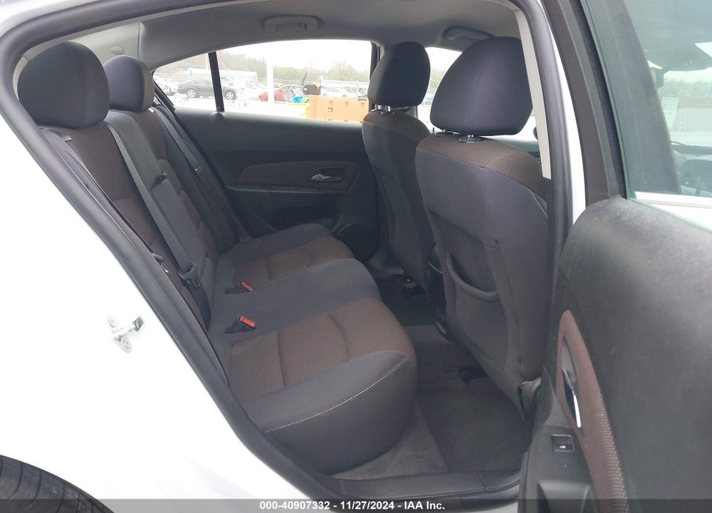2015 CHEVROLET CRUZE VIN: 1G1PC5SB2F7115015