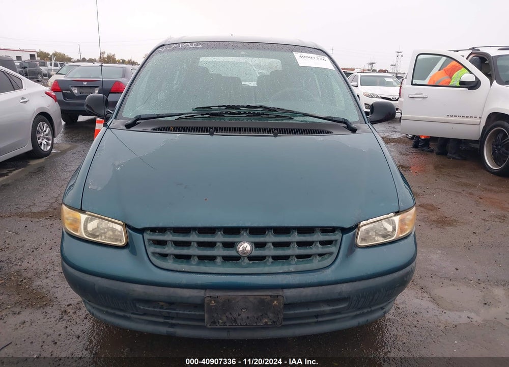 2000 PLYMOUTH VOYAGER VIN: 2P4FP25B2YR609938