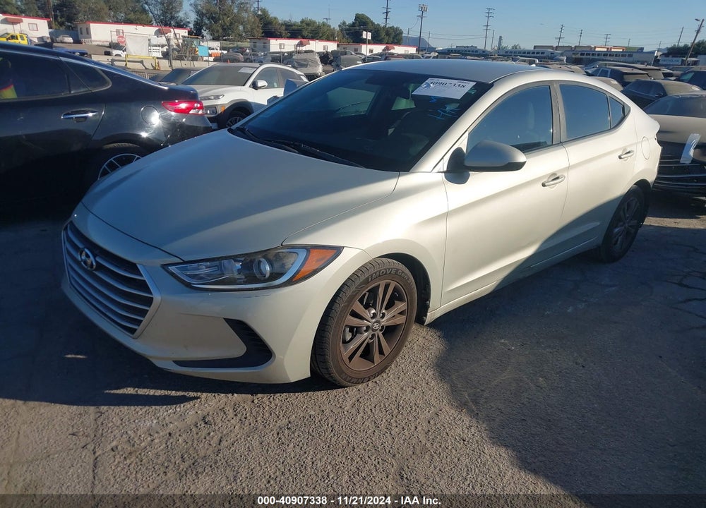 2018 HYUNDAI ELANTRA VIN: 5NPD84LF2JH269980