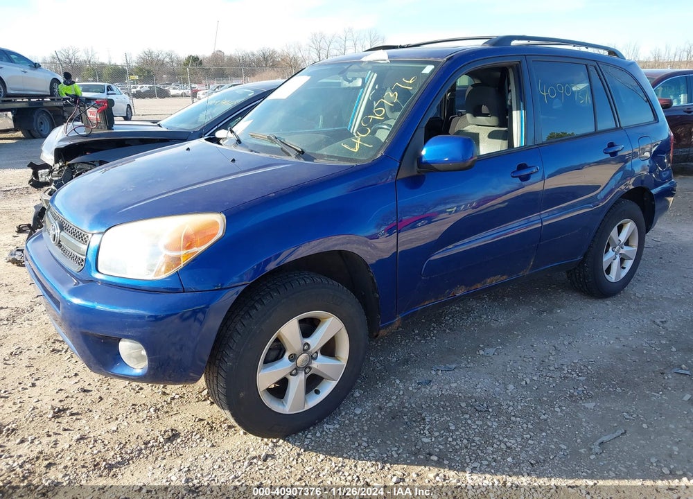 2005 TOYOTA RAV4 VIN: JTEHD20V456032271