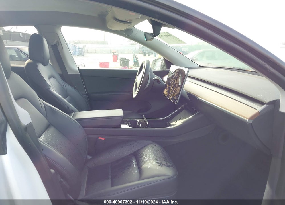 2020 TESLA MODEL Y VIN: 5YJYGDEE3LF033283