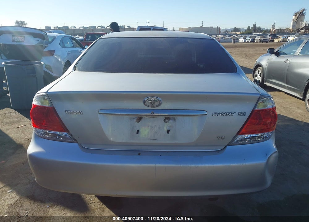 2005 TOYOTA CAMRY XLE V6 VIN: 4T1BF32K85U106103