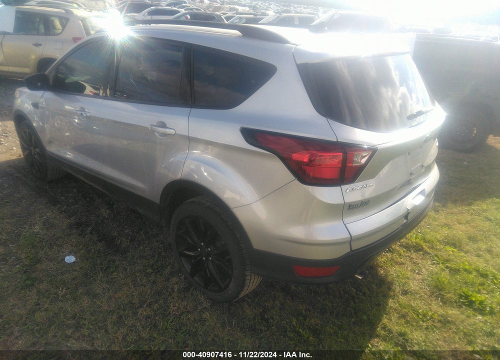 2019 FORD ESCAPE SE VIN: 1FMCU0GD9KUA11564