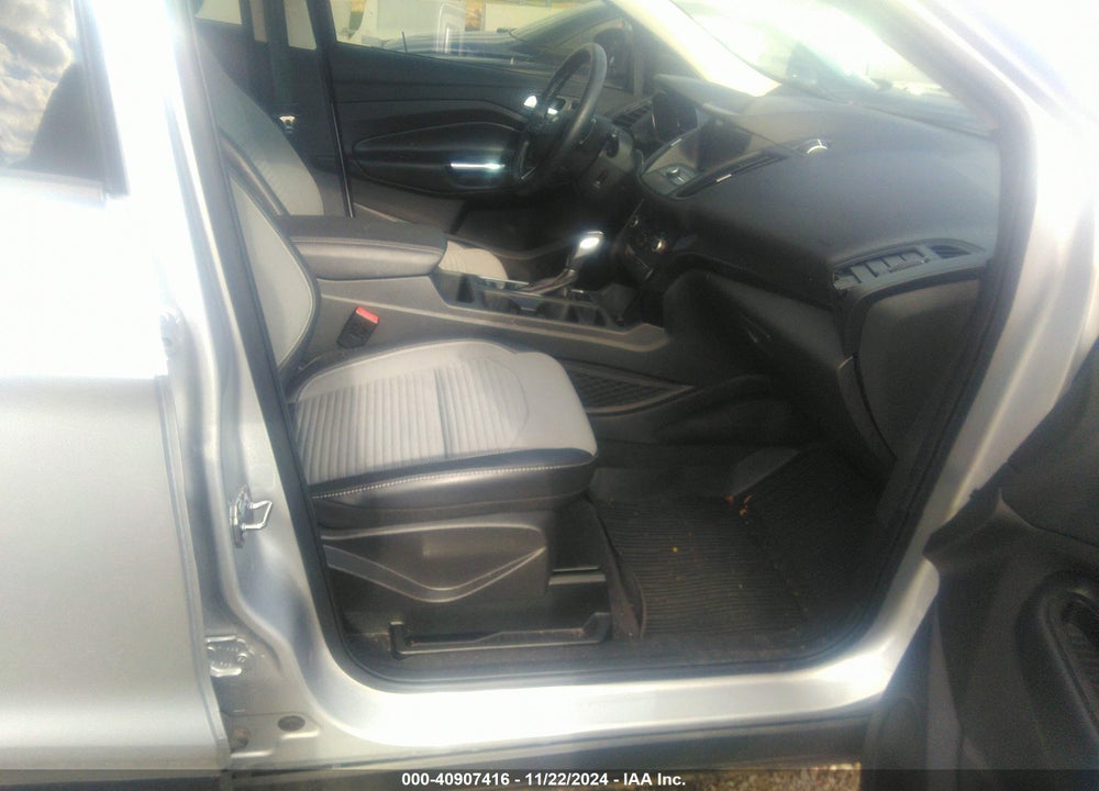 2019 FORD ESCAPE SE VIN: 1FMCU0GD9KUA11564