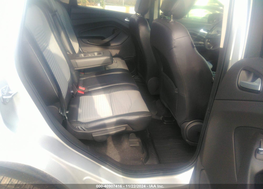 2019 FORD ESCAPE SE VIN: 1FMCU0GD9KUA11564