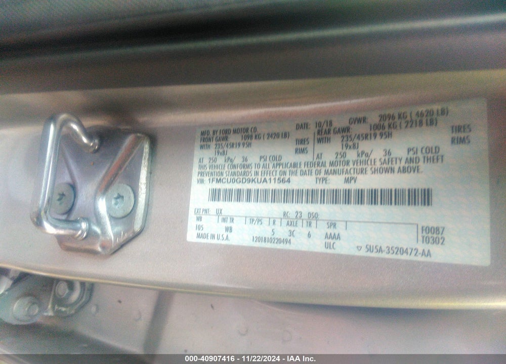 2019 FORD ESCAPE SE VIN: 1FMCU0GD9KUA11564