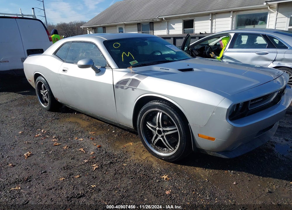2009 DODGE CHALLENGER R/T VIN: 2B3LJ54T79H614100