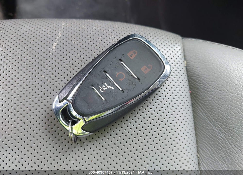 2018 CHEVROLET EQUINOX PREMIER VIN: 2GNAXNEX2J6161615