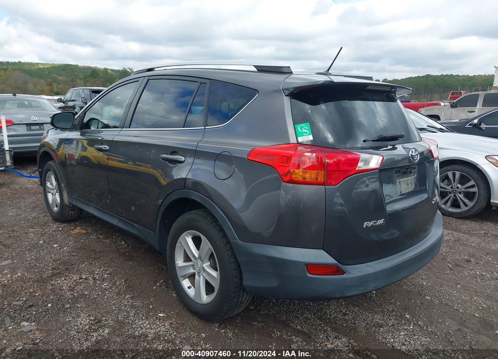 2014 TOYOTA RAV4 XLE VIN: 2T3WFREV6EW115576