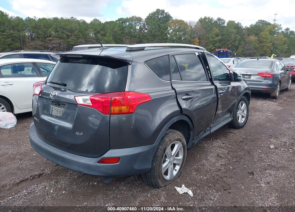 2014 TOYOTA RAV4 XLE VIN: 2T3WFREV6EW115576