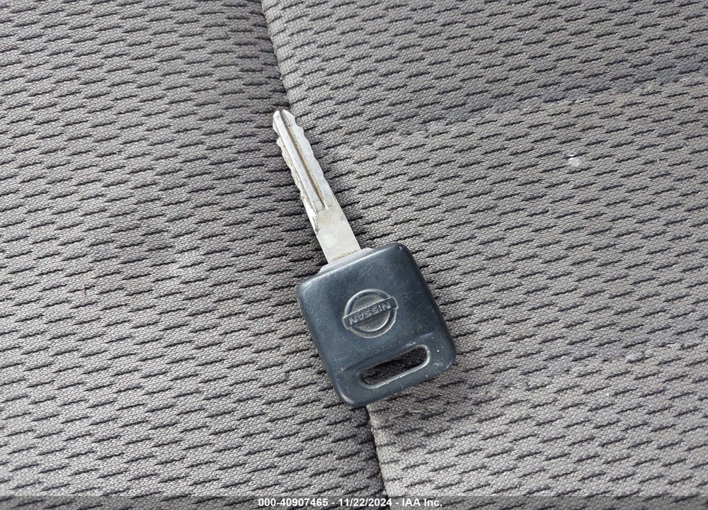 2002 NISSAN FRONTIER XE-V6 VIN: 1N6ED26Y32C315957