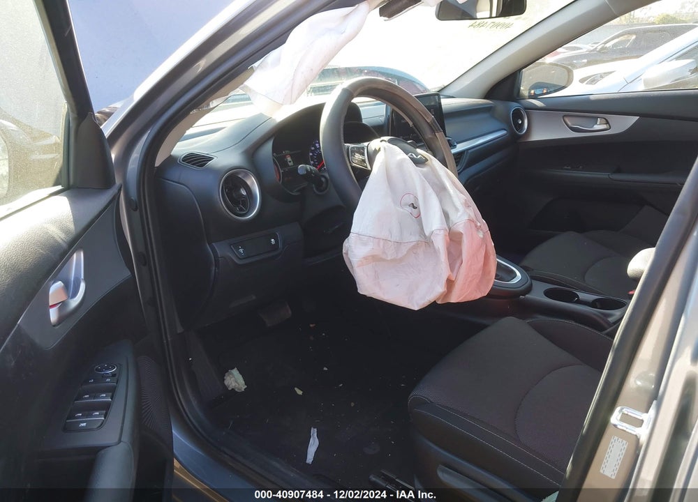2023 KIA FORTE LXS VIN: 3KPF24AD4PE604679