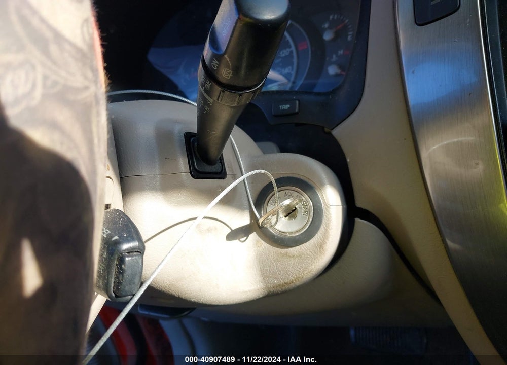 2005 HYUNDAI TUCSON GLS/LX VIN: KM8JN12D15U152974