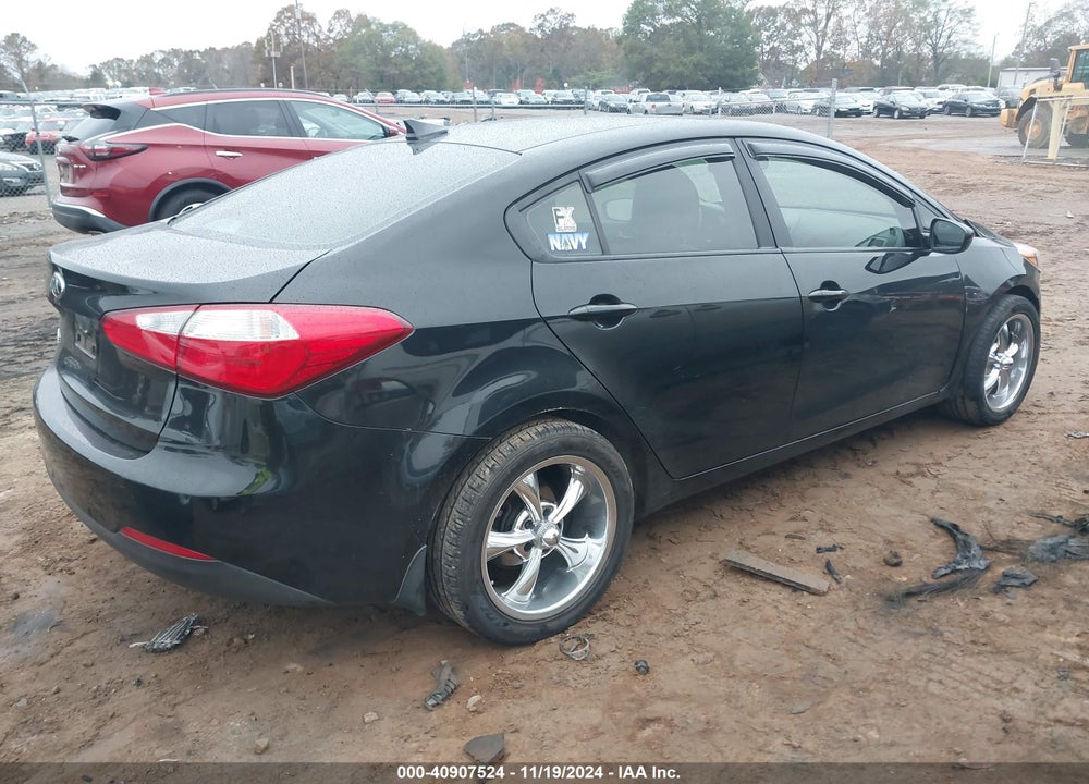 2016 KIA FORTE VIN: KNAFK4A62G5613150