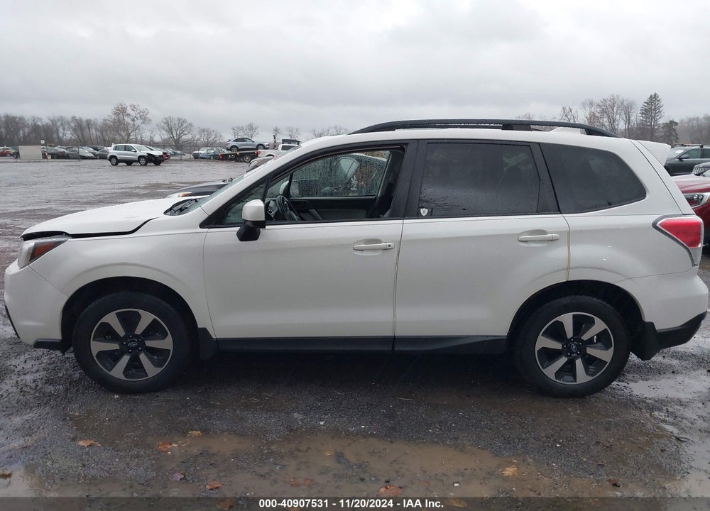 2017 SUBARU FORESTER 2.5I PREMIUM VIN: JF2SJAEC1HH494222