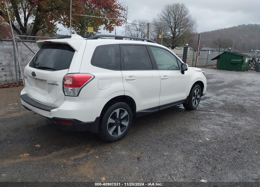 2017 SUBARU FORESTER 2.5I PREMIUM VIN: JF2SJAEC1HH494222