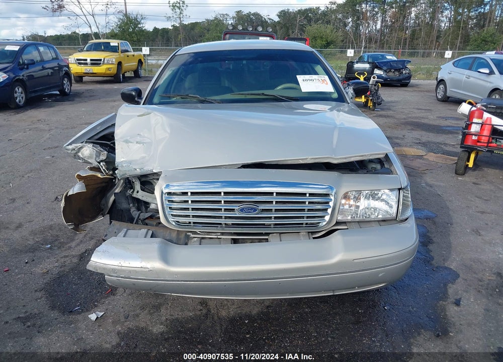 2009 FORD CROWN VICTORIA POLICE/POLICE INTERCEPTOR VIN: 2FAHP71VX9X141096