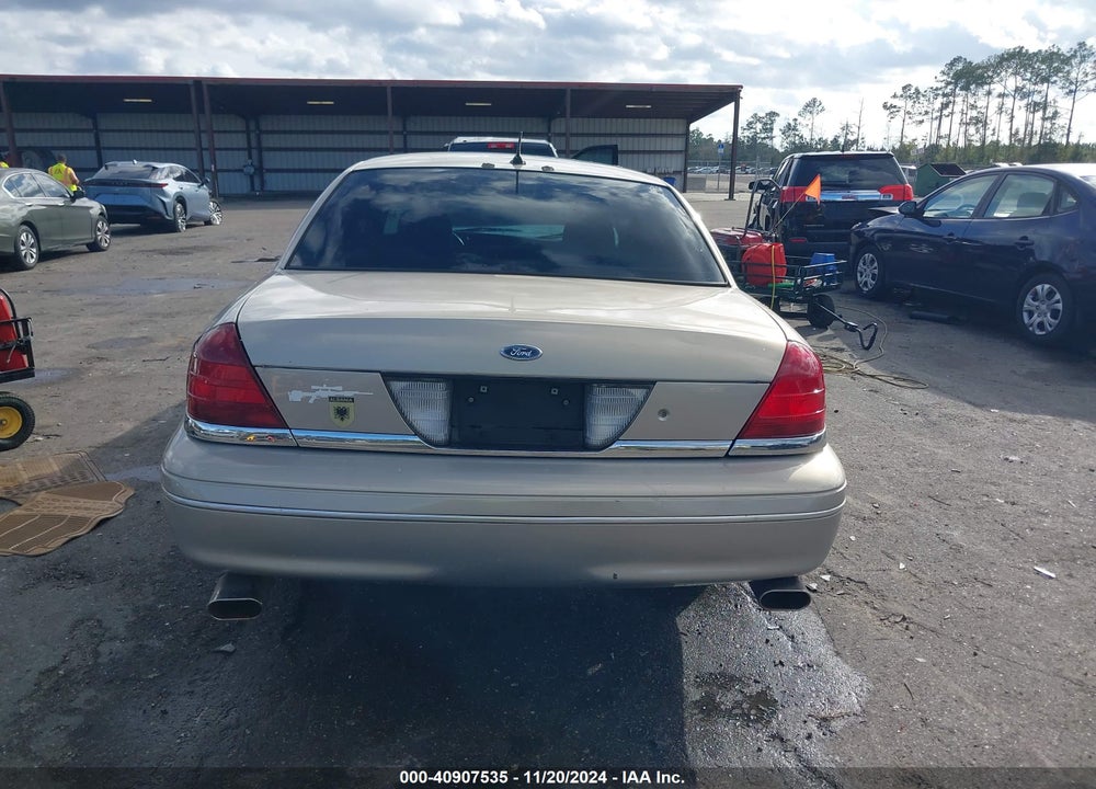 2009 FORD CROWN VICTORIA POLICE/POLICE INTERCEPTOR VIN: 2FAHP71VX9X141096