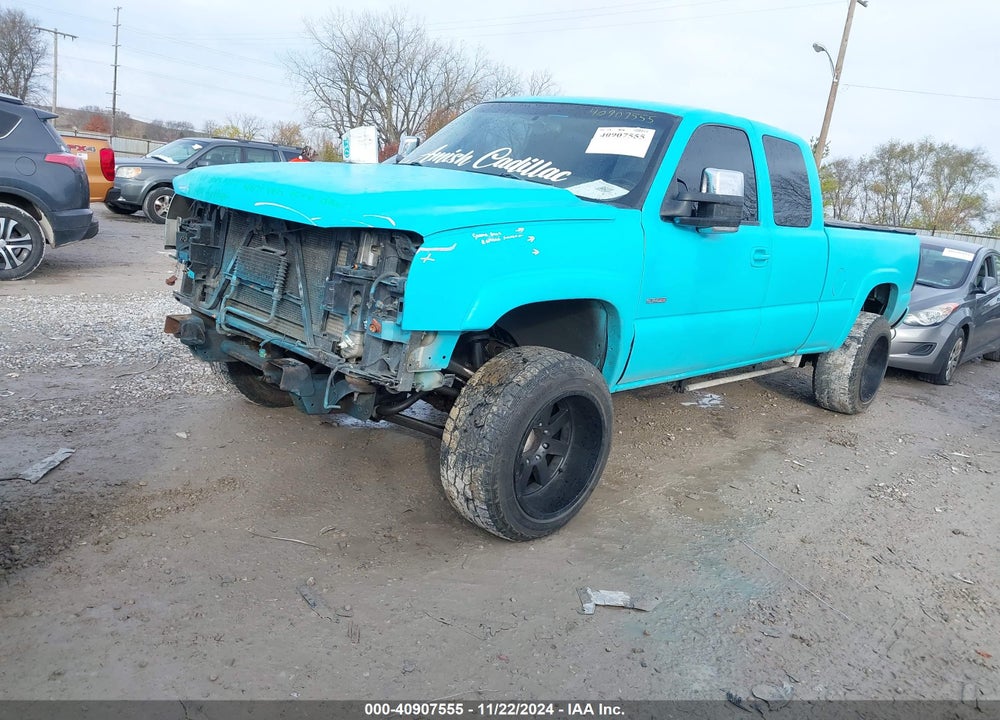 2004 GMC SIERRA 2500HD SLE VIN: 1GTHC29284E266630