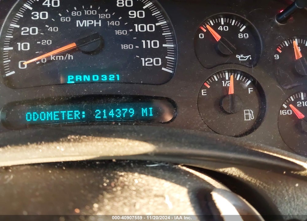 2003 CHEVROLET SUBURBAN 1500 LS VIN: 3GNEC16T83G218618