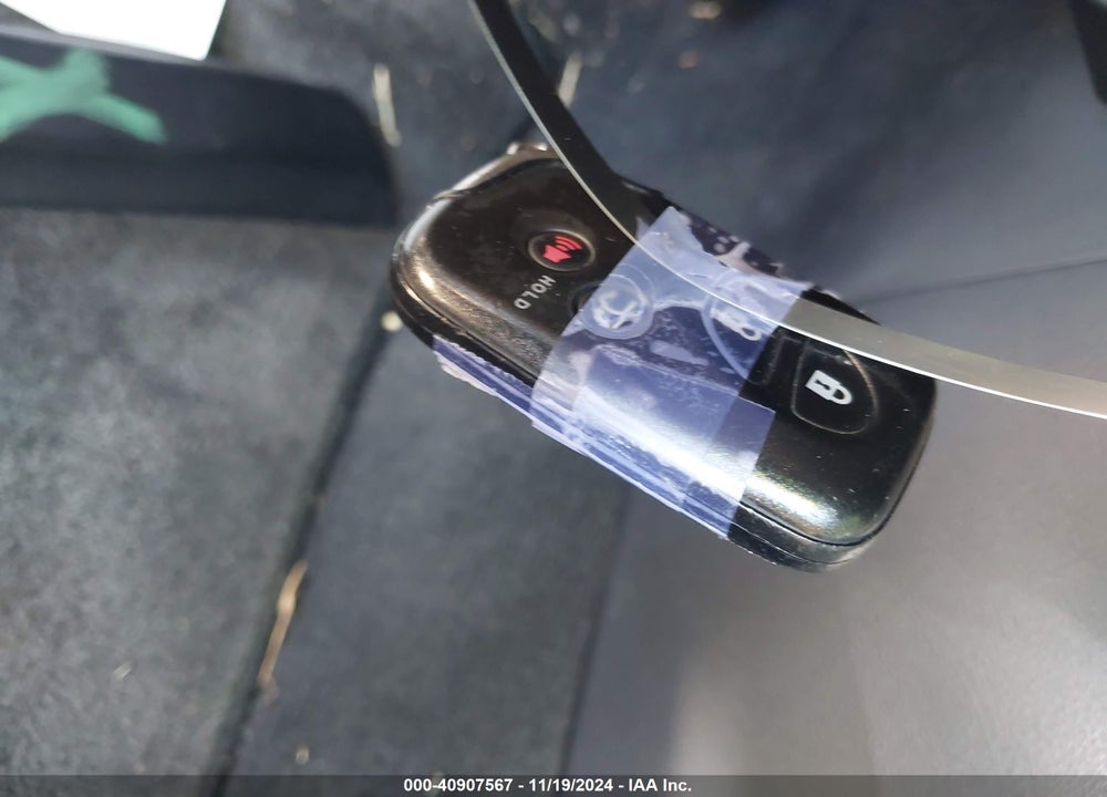 2013 LEXUS CT 200H VIN: JTHKD5BH1D2158532