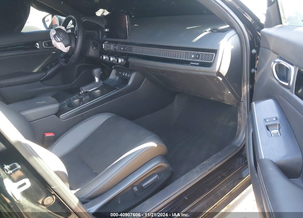 2024 HONDA CIVIC SPORT TOURING VIN: 19XFL1H80RE022666