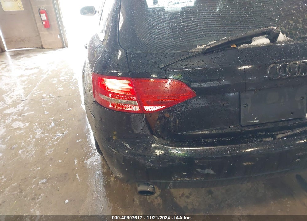 2010 AUDI A4 VIN: WAUWFAFL4AA177272