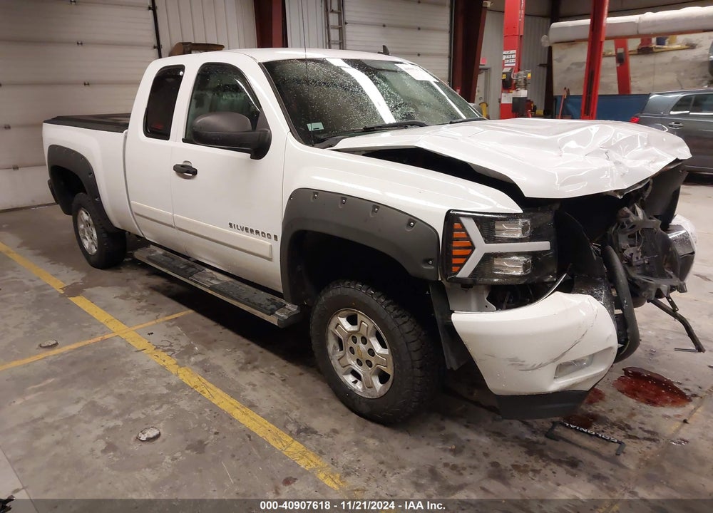 2007 CHEVROLET SILVERADO 1500 LT2 VIN: 2GCEC19J271689049