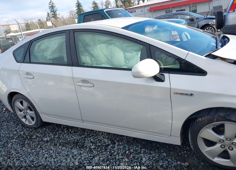 2014 TOYOTA PRIUS FIVE VIN: JTDKN3DU2E0367658