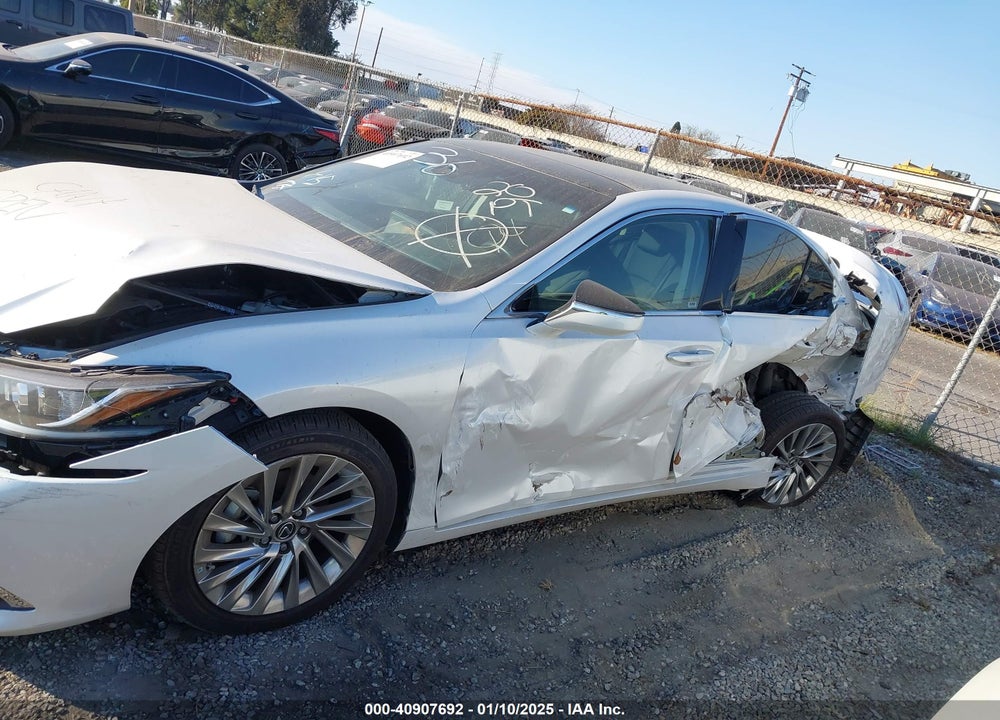 2022 LEXUS ES 350 LUXURY VIN: 58AEZ1B17NU132071