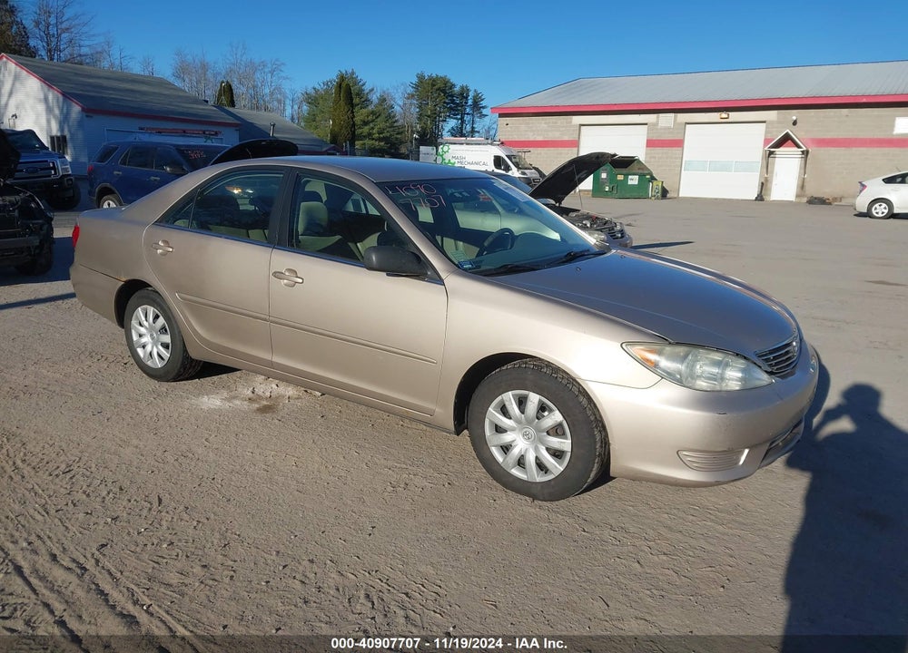 2005 TOYOTA CAMRY STD/ VIN: 4T1BE32K95U513964