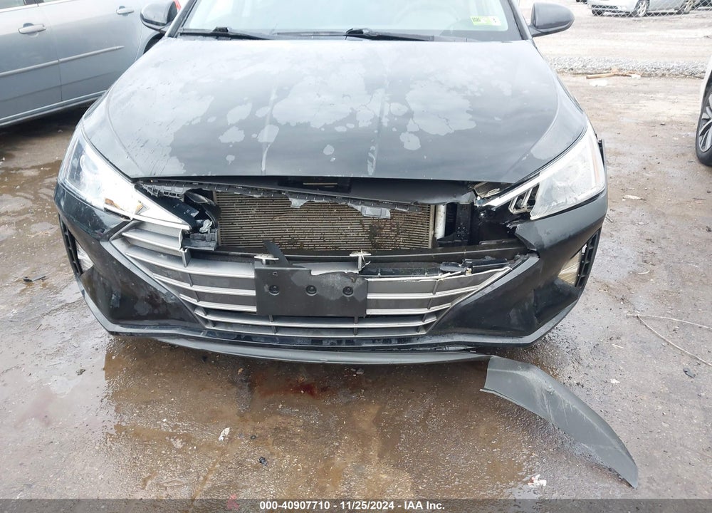 2020 HYUNDAI ELANTRA SE VIN: 5NPD74LF2LH619369