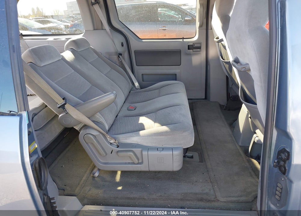 2005 FORD FREESTAR SE VIN: 2FMZA51675BA01099