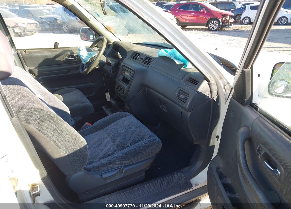 2001 HONDA CR-V EX VIN: JHLRD18671C017438
