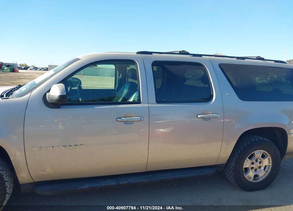 2009 CHEVROLET SUBURBAN 1500 LT1 VIN: 1GNFC26JX9R228603