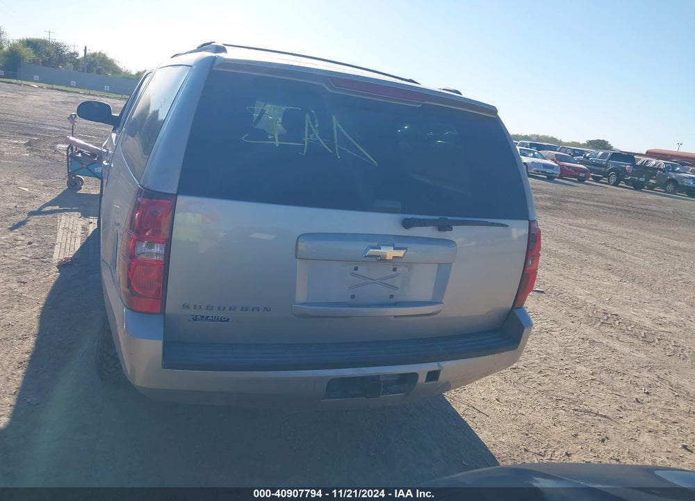 2009 CHEVROLET SUBURBAN 1500 LT1 VIN: 1GNFC26JX9R228603