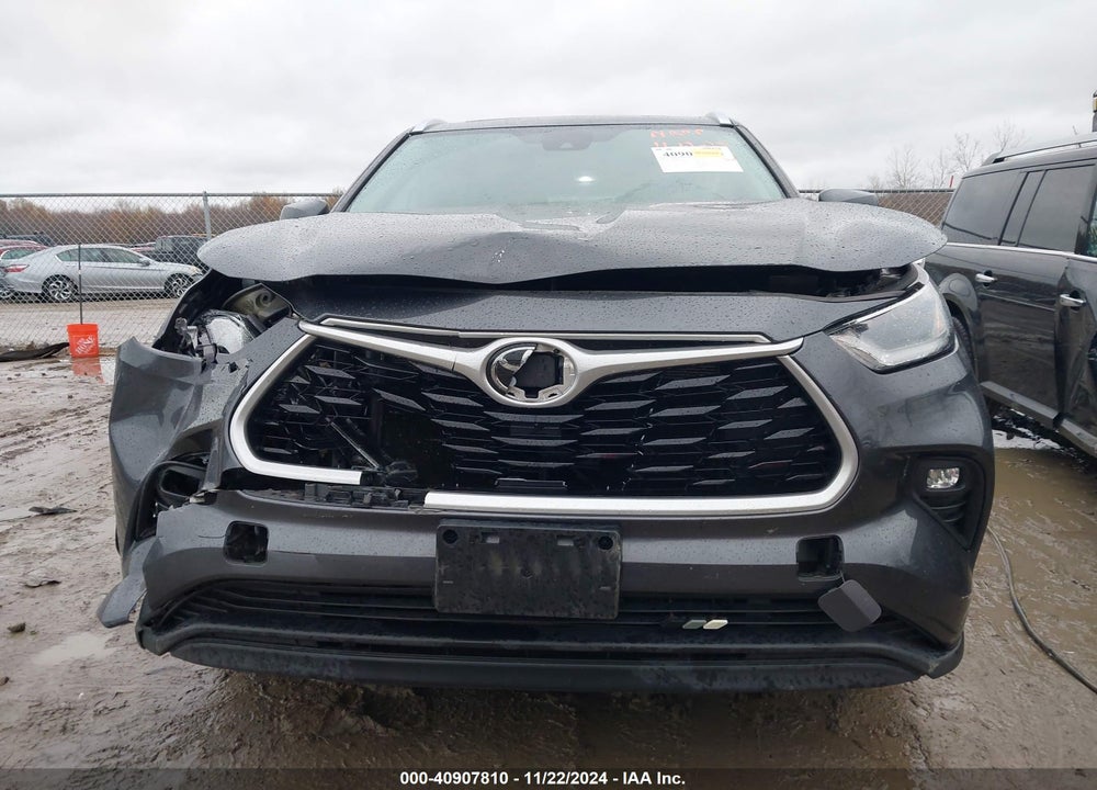 2021 TOYOTA HIGHLANDER XLE VIN: 5TDGZRBH0MS524554